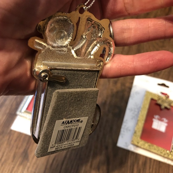 Lot of 3 hanging Christmas ornaments and 1 heart shaped photo frame - Picture 6 of 9